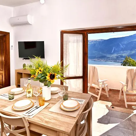 Villino Giuliana By Theater Campione del Garda