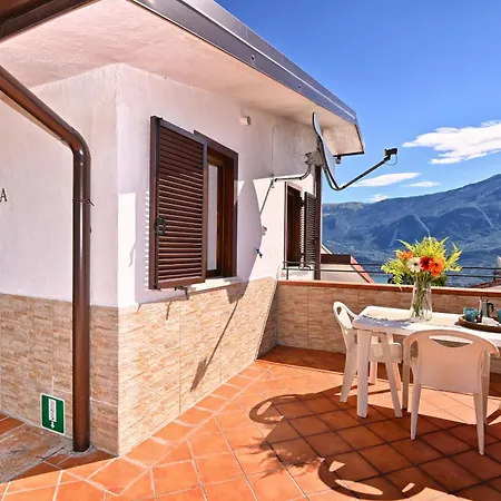 Villino Giuliana By Theater * Campione del Garda