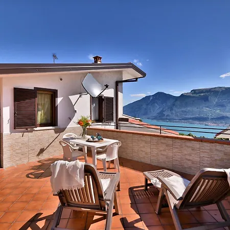 Villino Giuliana By Theater