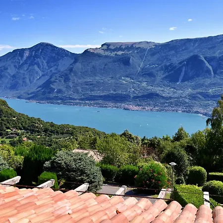 Villino Giuliana By Theater Apartman