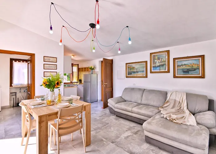 Villino Giuliana By Theater Apartamento Tignale